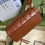 GUCCI matelasse leather chain shoulder backpack model: 702251